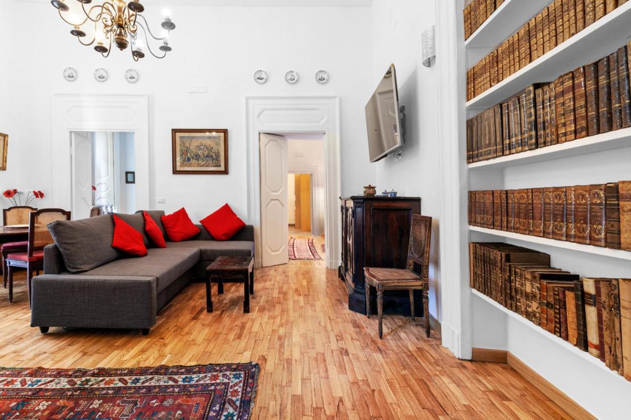 Teresella Suite Napels Buitenkant foto
