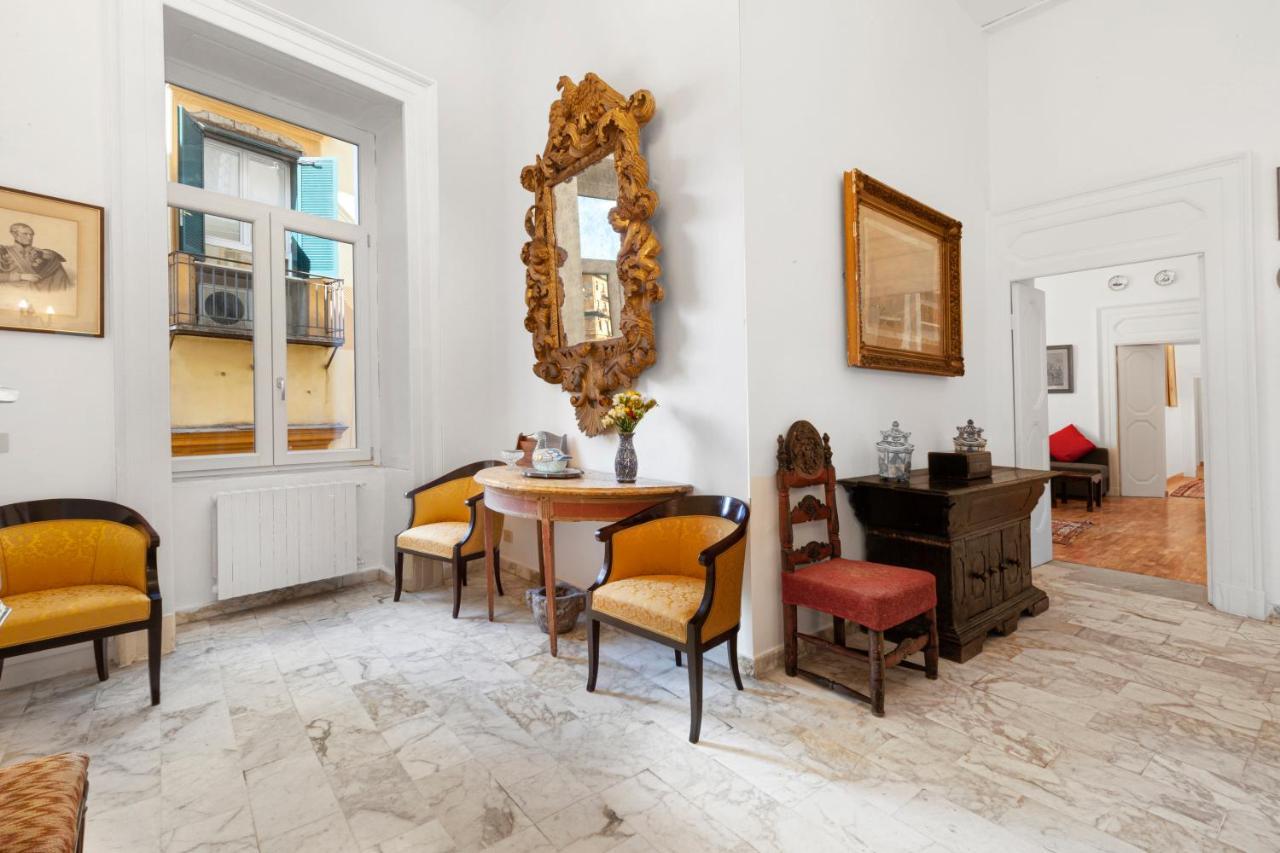 Teresella Suite Napels Buitenkant foto