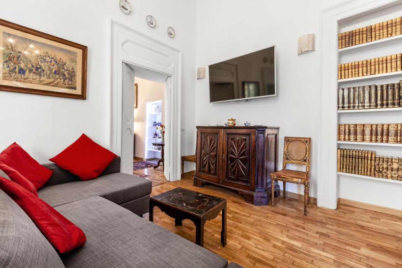 Teresella Suite Napels Buitenkant foto